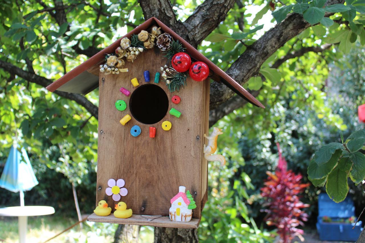 Guest House Poligloti Telavi Luaran gambar